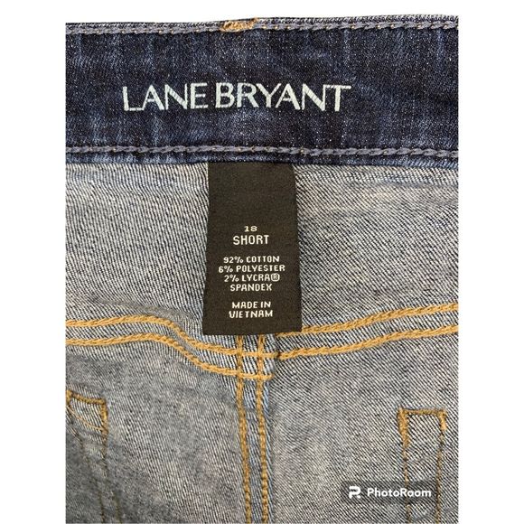 Lane Bryant Jeans  Woman Size 18 Short Mid Rise Boot Cut Stretch Blue Dark Wash - Picture 3 of 4